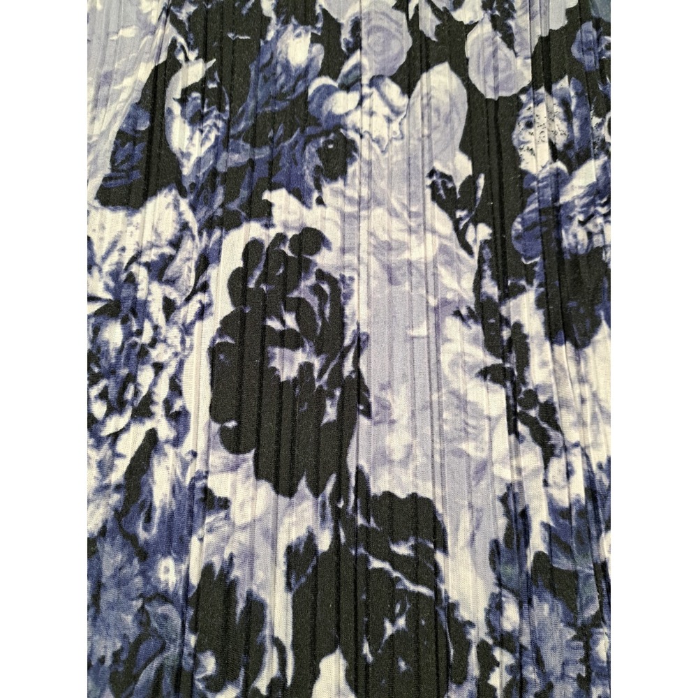 Simply Vera Vera Wang Navy Floral Pleated Front Tie Back Top Womens Medium - Picture 8 of 8